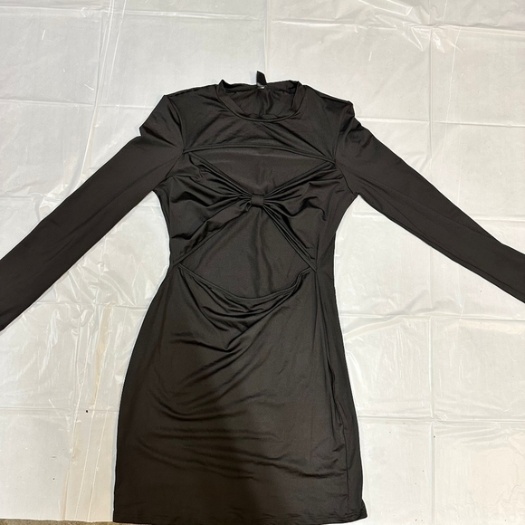 CUT Out Ruched Bodycon Dress Shein Size Large - Picture 7 of 8